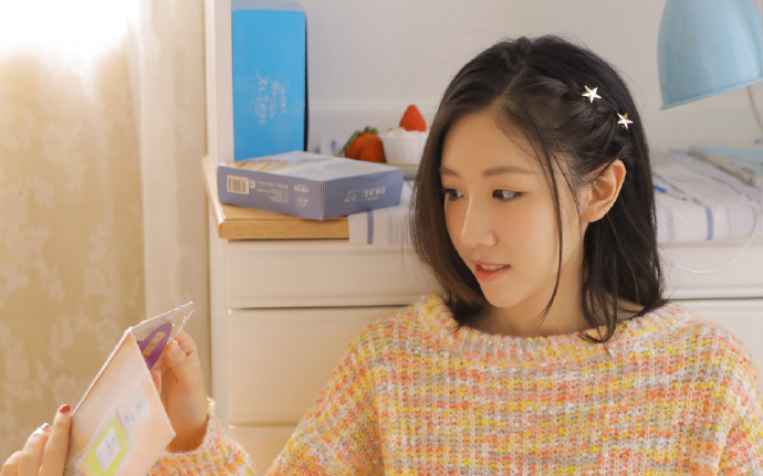 特朗普说“没人关心”爱泼斯坦，马斯克回怼：赶紧公布文件！ | 国际识局